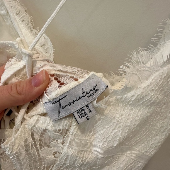 Two Sisters Aurelia Dress White Lace Plunge V Neck Mini Bridal Shower Rehearsal - Picture 14 of 16